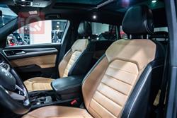 فولكسفاغن أطلس كروس سبورت